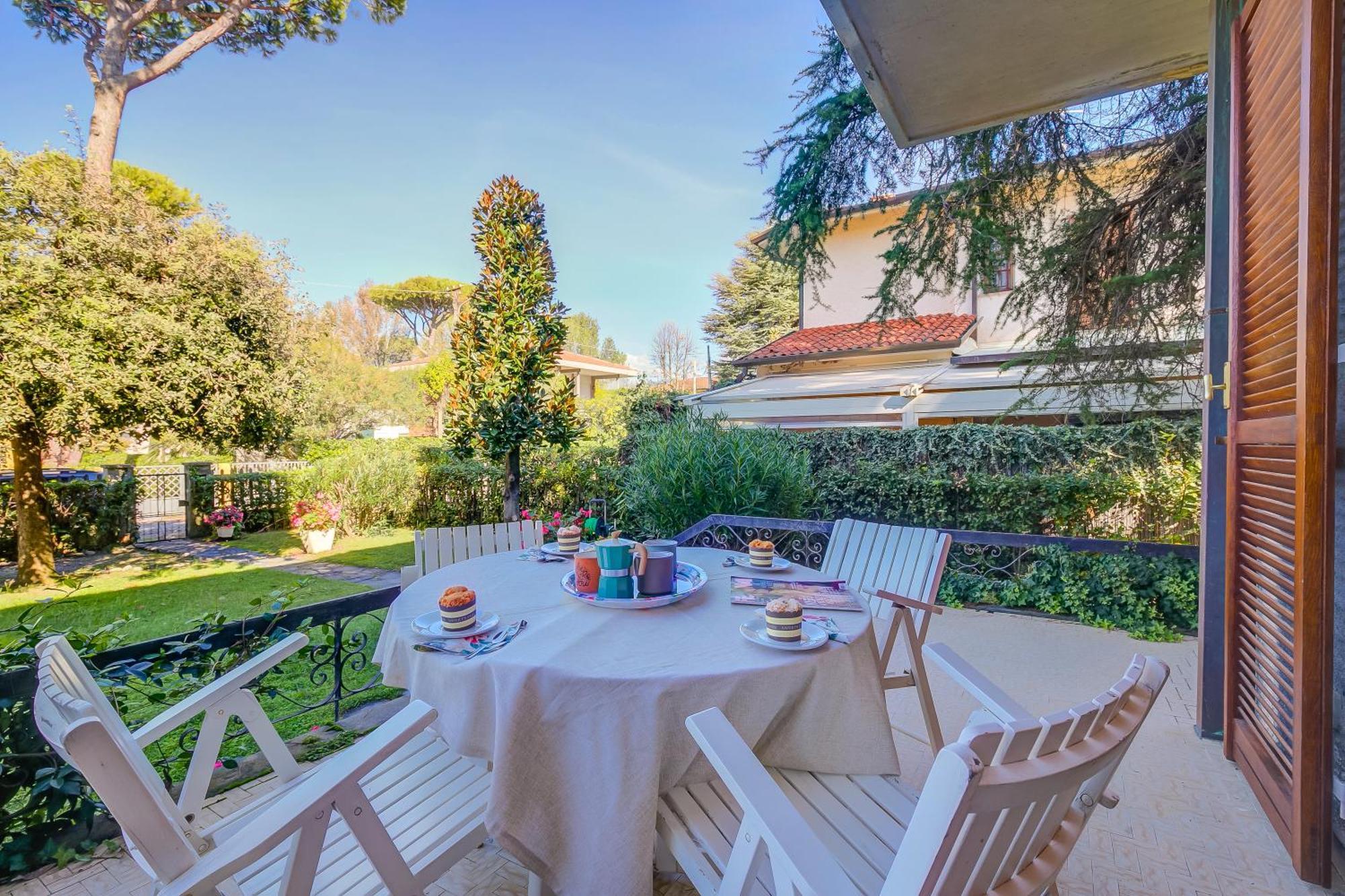 Casa Maddalena Al Mare 600M From Sea - Happy Rentals Marina di Pietrasanta Exteriér fotografie