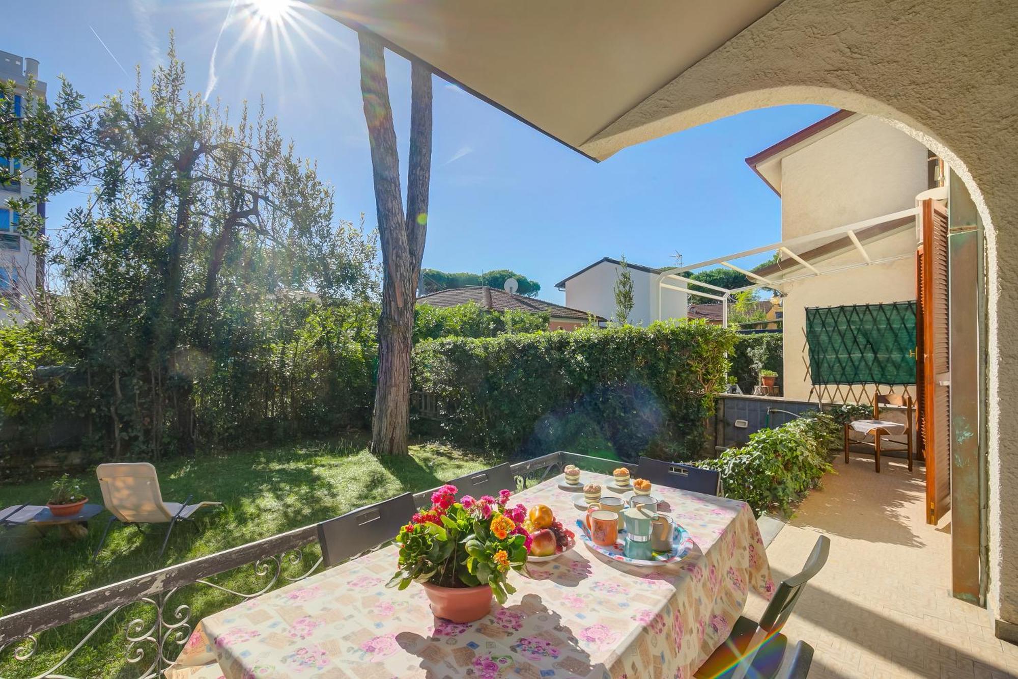 Casa Maddalena Al Mare 600M From Sea - Happy Rentals Marina di Pietrasanta Exteriér fotografie
